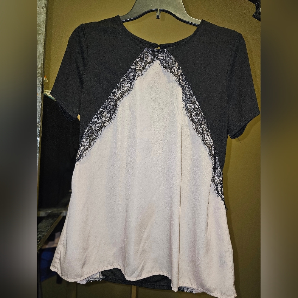 Elegant Black and White Dress with Lace Detail